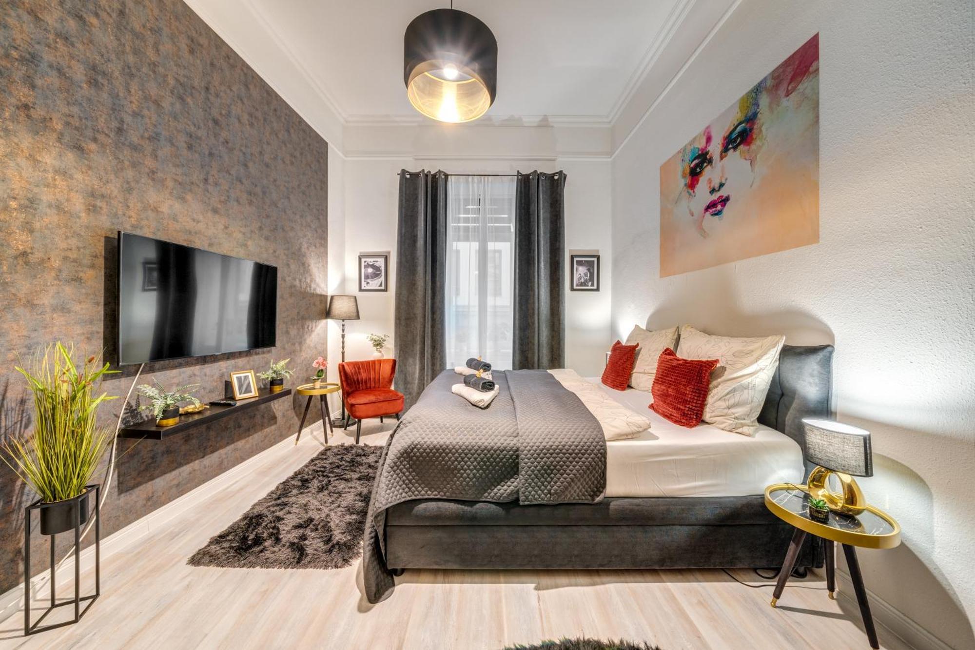 Sweet Dreams At Opera House Downtown Apartamento Budapeste Exterior foto